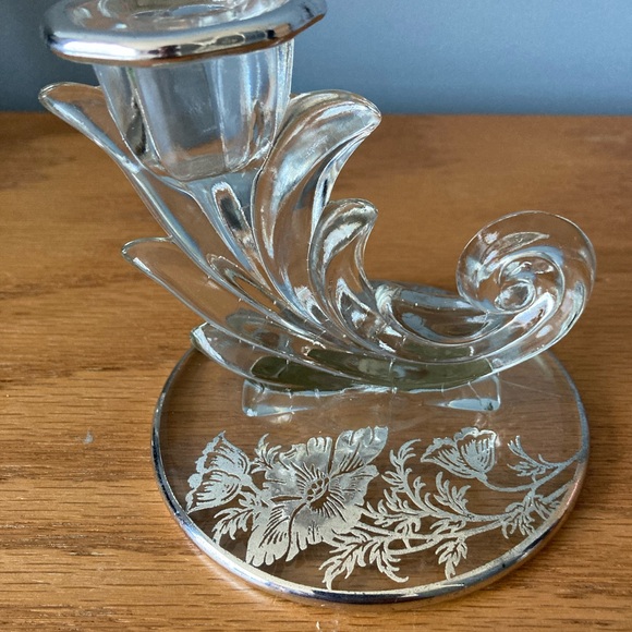 Pair of Fostoria Baroque crystal candlestick holders with silver overlay - Picture 5 of 8